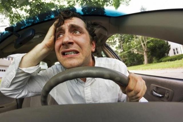 أسئلة واجابات حول القيادة وأضرار السيارات