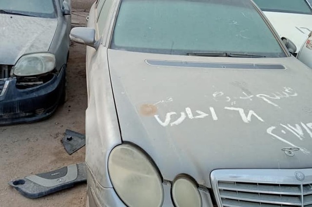 بالصور : أهم سيارات مزاد نيابة أسيوط 