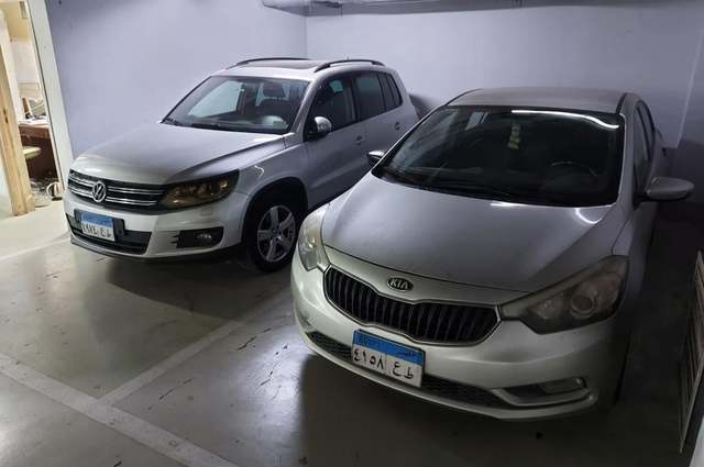 فولفو وسيراتو وتيجوان في مزاد مدينة الانتاج الاعلامي