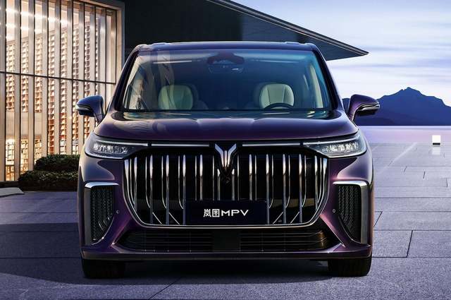 Voyah تكشف عن دريمر الفاخرة ذات الشبكة الأضخم على الاطلاق