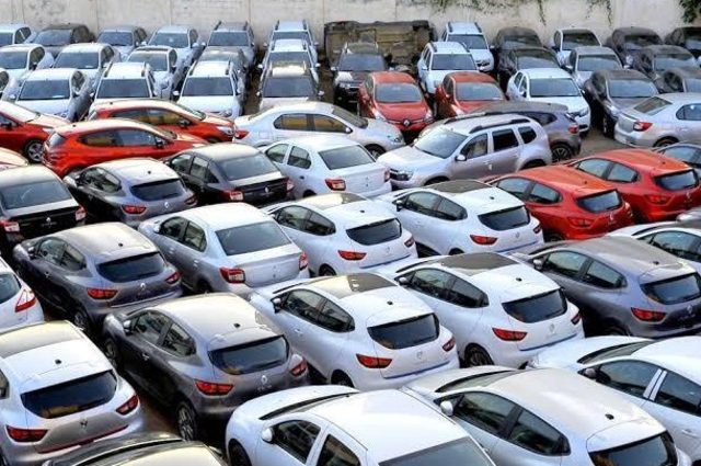 المركزي يعلن أرقام السيارات المستوردة في مصر
