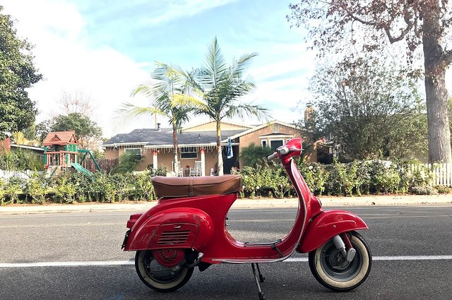 السماح بترخيص الدراجات الآلية الخفيفة لمن هم في سن 16 سنة