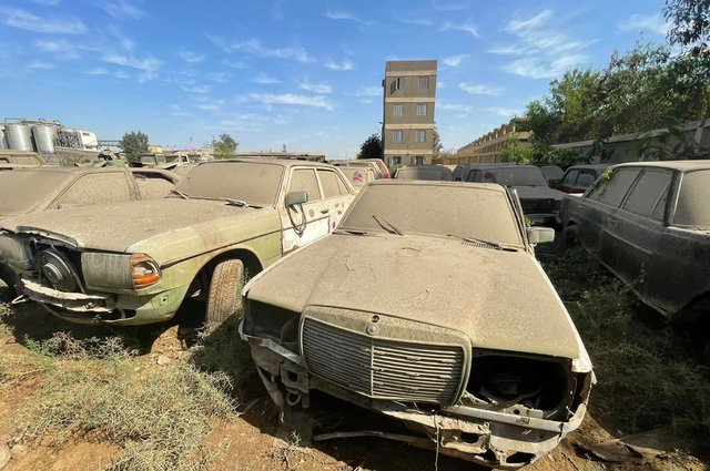 لادا وفيات في مزاد سيارات النصر للأعمال المدنية  