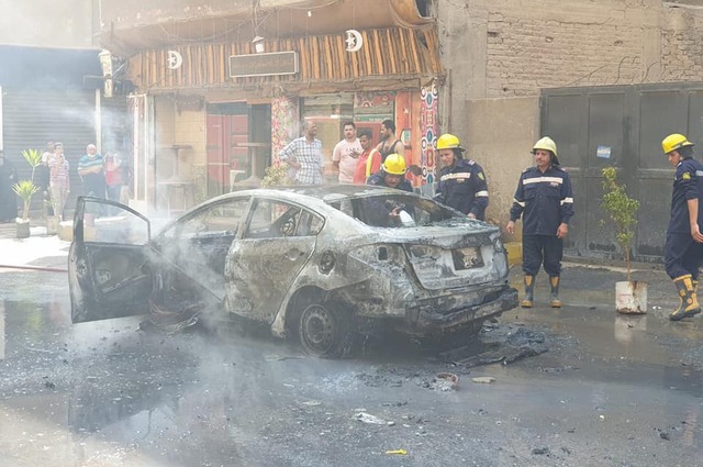 اشتعال كيا في الجيزة وكلبشة سيارات الانتظار الخاطيء 