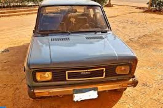 مزاد سيارات وزارة الخارجية والهيئة العامة للكتابة والرقابة على الصادرات والواردات