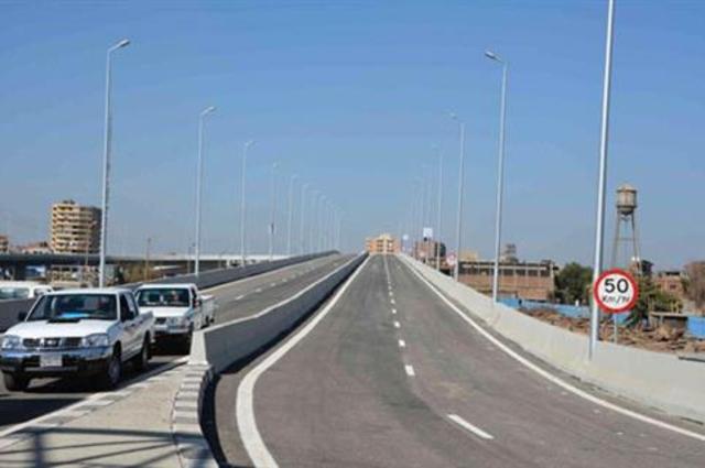 تعرفوا على التحويلة المرورية لغلق محور جسر السويس في اتجاه واحد