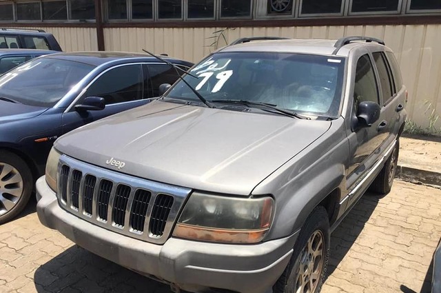 جيب ليبرتي ورانجلر وشيروكي وBMW X3 في مزاد بكفر الشيخ