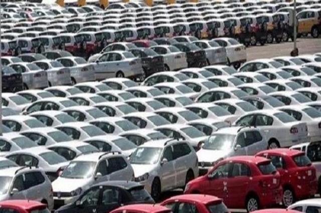 الداخلية تشن حملة تهرب ضريبي على شركات مركبات بالطريق الزراعي