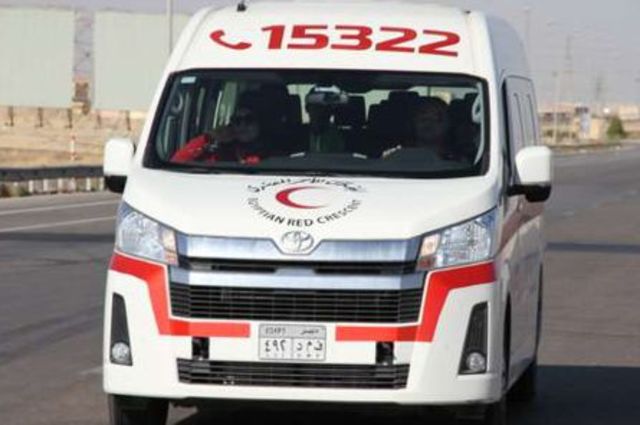 18 سيارة تويوتا تسلم للهلال الأحمر في مصر