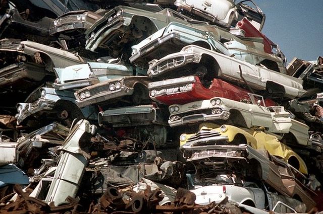 تعديل شروط الإحلال والسن 60 عام بدلاً من 55 