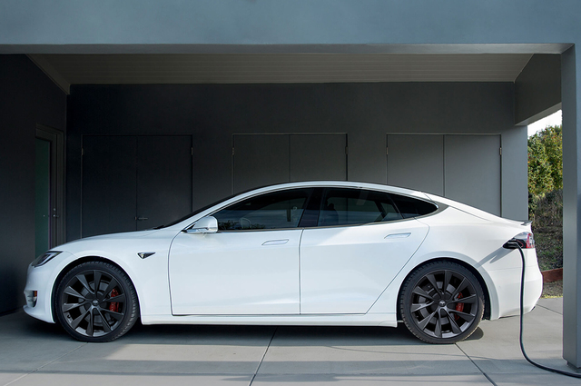 انخفاض متوقع في أسعار السيارات الكهربائية بمصر