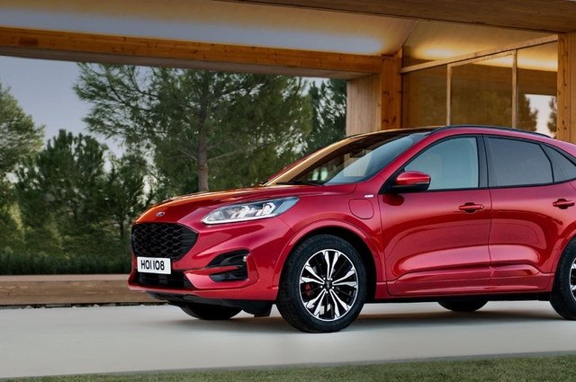 فورد فيوجن وكوجا وكهربائية في مصر خلال العام الحالي