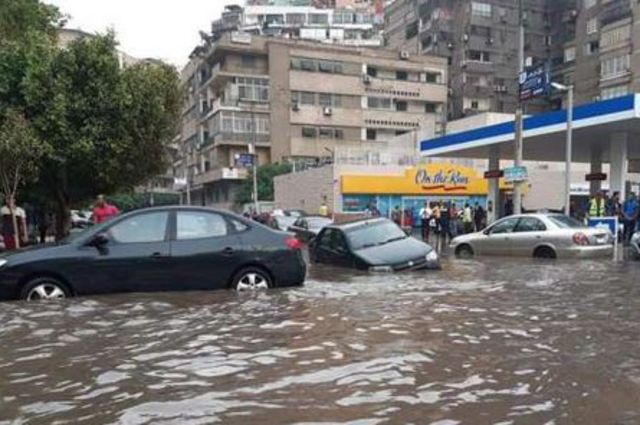 غرف عمليات لمتابعة الأمطار المرتقبة وحركة المرور