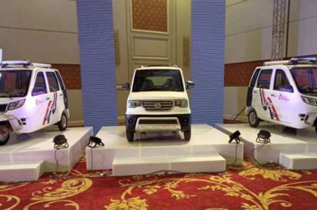 الكشف بصورة رسمية عن 3 مركبات كهربائية من دوليبات بمصر