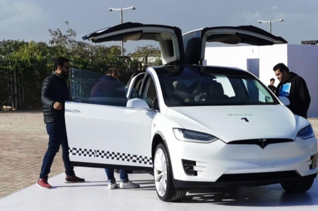 اطلاق تطبيق جديد قريباً لتشغيل التاكسي الكهربائي 