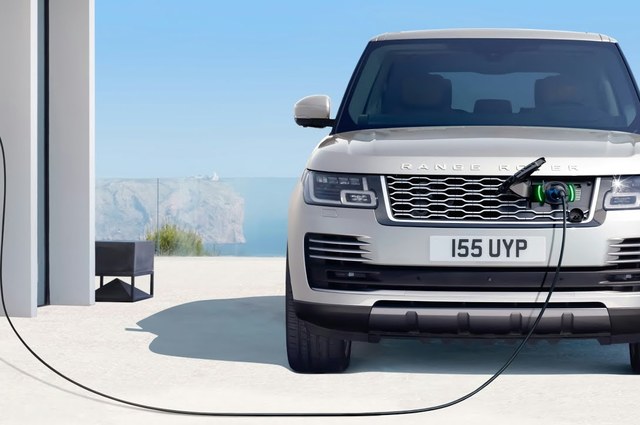 رانج روفر ورانج روفر سبورت هايبرد في مصر