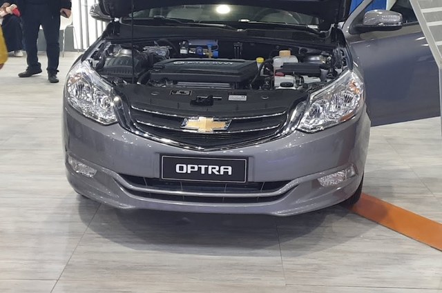 شيفروليه أوبترا وMG 5 غاز طبيعي يقدمان في مصر