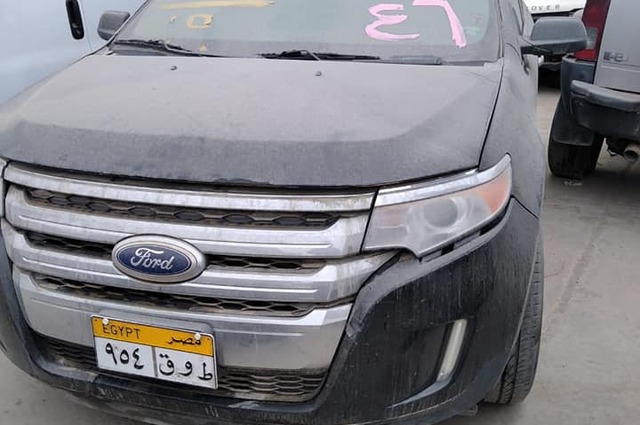 صور : أهم السيارات المشاركة في مزاد جمرك مطار القاهرة 