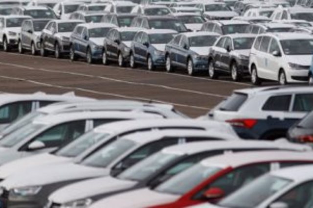 دخول 896 سيارة ملاكي مصر عبر جمرك السويس