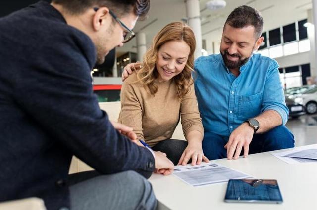 10 أشياء يجب مراعاتها عند شراء سيارة مستعملة (2)