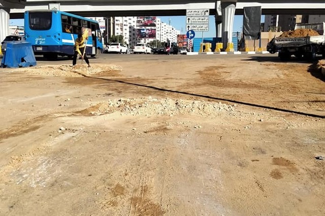 البدء في تشغيل كوبري الحي العاشر