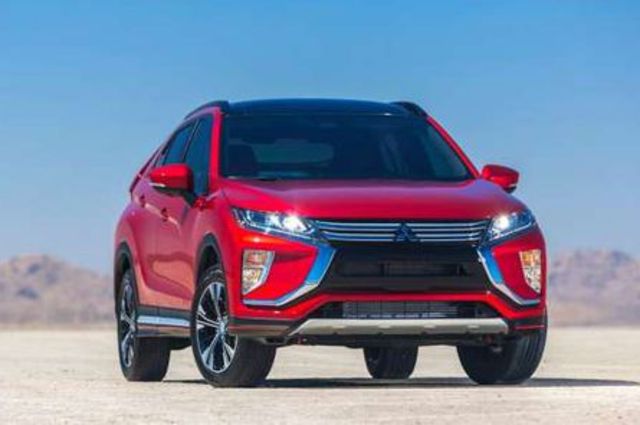 ميتسوبيشي تعلن تجربة قيادة لاكليبس كروس 2021