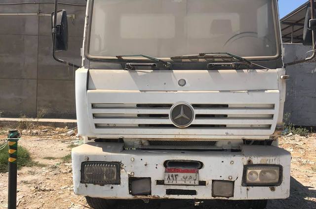 مركبات مرسيدس نقل في مزاد جديد