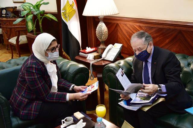 مبعوث الأمم المتحدة يناقش حوادث الطرق والسلامة المرورية 