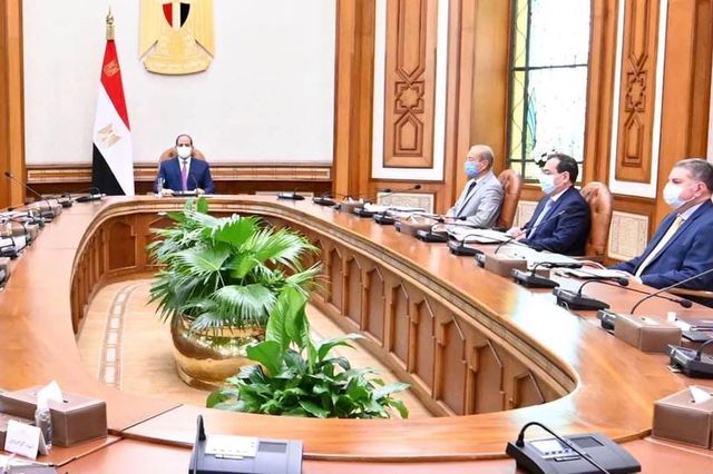 تسريع خطوات تصنيع السيارات الكهربائية والغاز في مصر