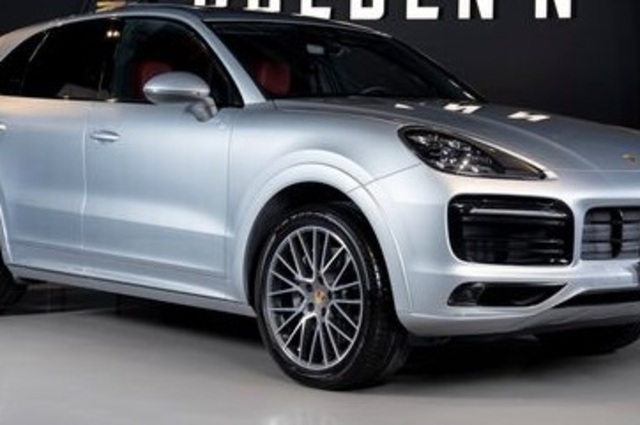 للبيع . . بورشة كايين S موديل 2020 في مصر