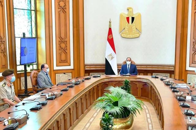 اجتماع رئاسي للمطالبة بتطبيق الجراجات الميكانيكية في مصر