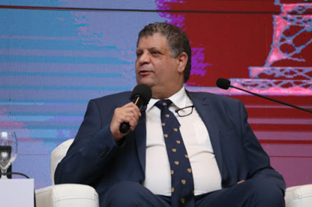 رينو تعلن حملة تخفيضات جديدة بشعار المنافسة انتهت