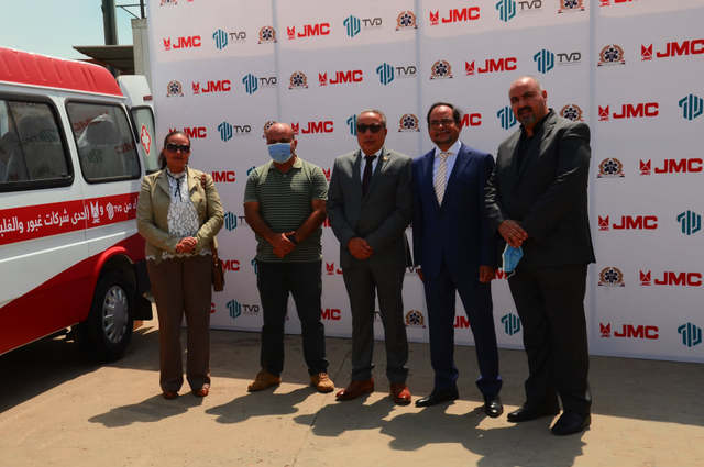 "جي إم سي موتورز العالمية" وشركة توزيع وسائل النقل TVD تتبرعان بسيارة إسعاف متطورة لهيئة الإسعاف