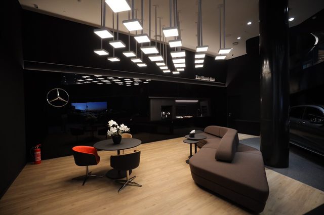 أول بوتيك لمرسيدس في مصر وشمال أفريقيا من عز العرب