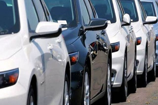 مطالب بوقف الأوفربرايس على السيارات في مصر 