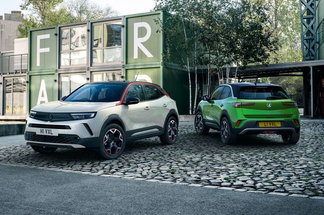 أوبل تكشف عن موكا 2021 الجديدة بمحركات احتراق عادية 