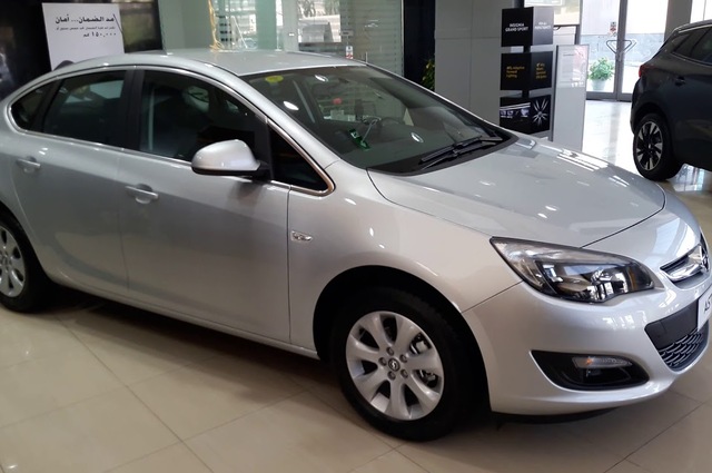 أوبل أسترا تيربو 2021 في مصر بنفس السعر