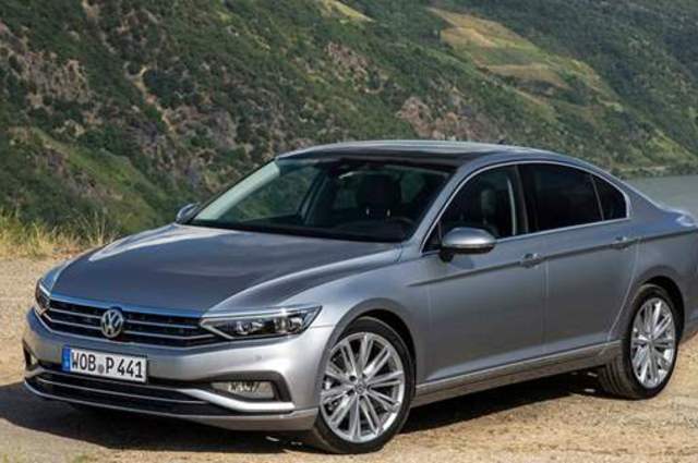 الفئة الأعلي من فولكس فاجن باسات بسعر 585 ألف جنيه بمصر