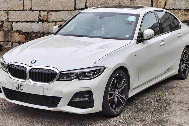 ارتفاع أسعار BMW الفئة الثالثة في مصر 