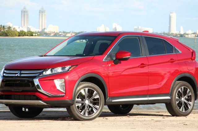 3 سنوات صيانة مجانية لميتسوبيشي اكليبس كروس 2020