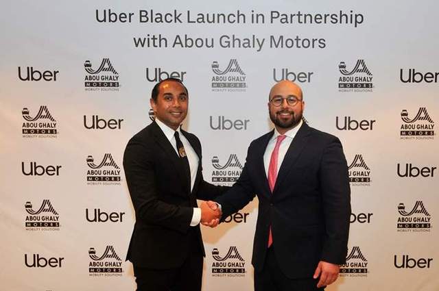 أوبر وأبوغالي موتورز يطلقان خدمة أوبر بلاك من مطار القاهرة
