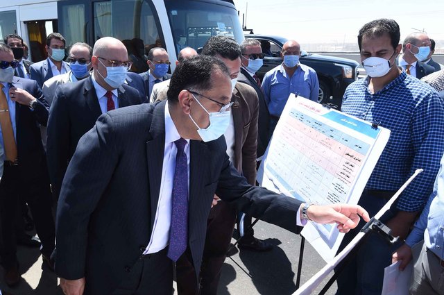 رئيس الوزراء يزور طرق ومحاور مدينة 6 أكتوبر الجديدة