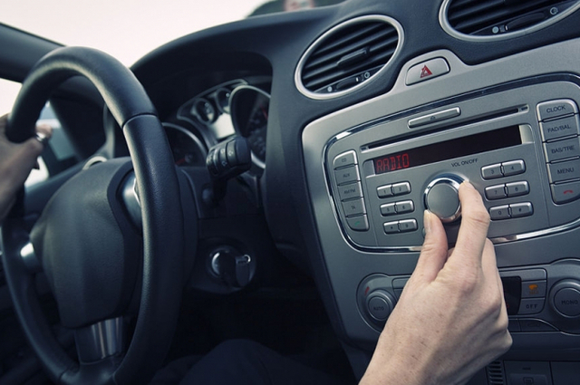 حصيلة زيادة رسوم الراديو 100 جنيه ستبلغ 500 مليون جنيه في السنة