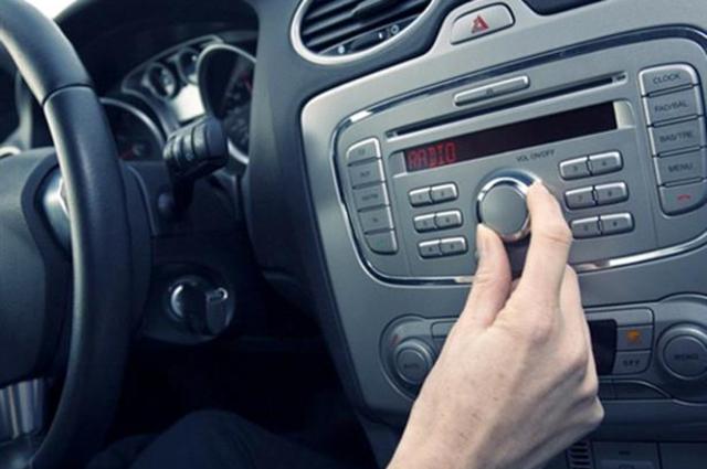 زيادة رسوم الراديو الي 100 جنيه على ترخيص السيارة