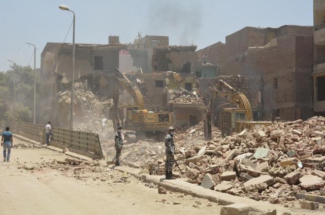 خطه لتطوير ورفع كفاءة الشوارع في الجيزة