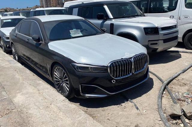 BMW الفئة السابعة الجديدة تصل مصر