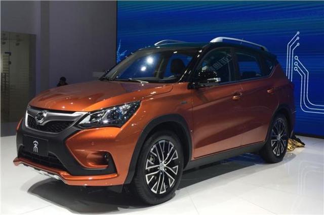 بي واي دي تخفض سعر S5 في عرض جديد