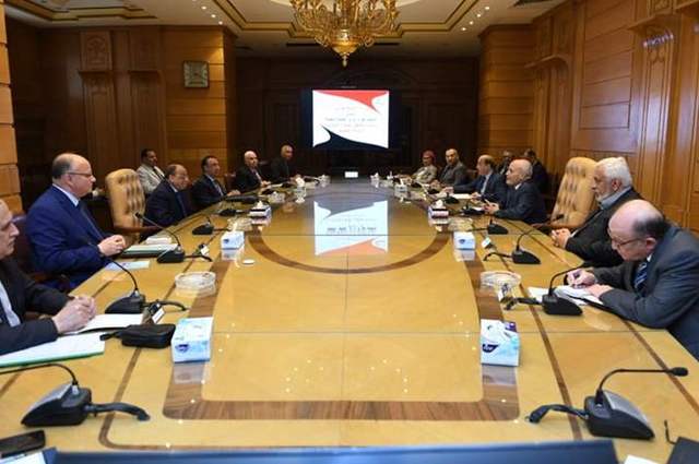 رغم كورونا . . صناعة السيارات الكهربائية بمصر تعود للصورة