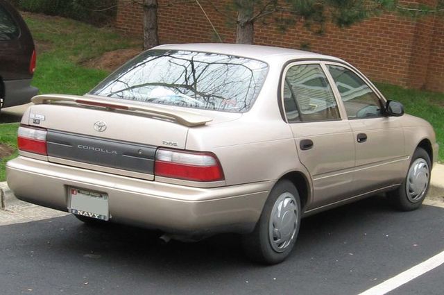 تخيلوا . . هذه أفضل السيارات المستعملة مقابل 1000 دولار أو أقل