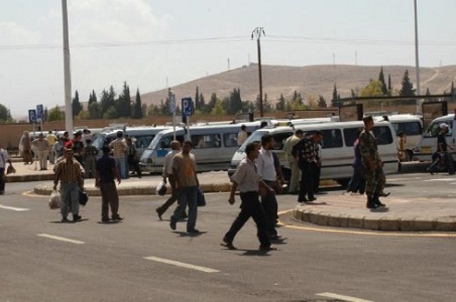 وقف حركة وسائل النقل بين المحافظات اليوم واستمرار حركة الملاكي